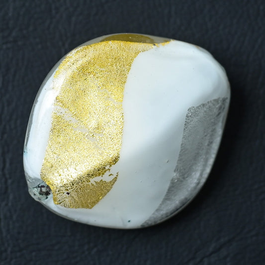 大きめベネチアンガラスビーズ ひし形 ホワイト