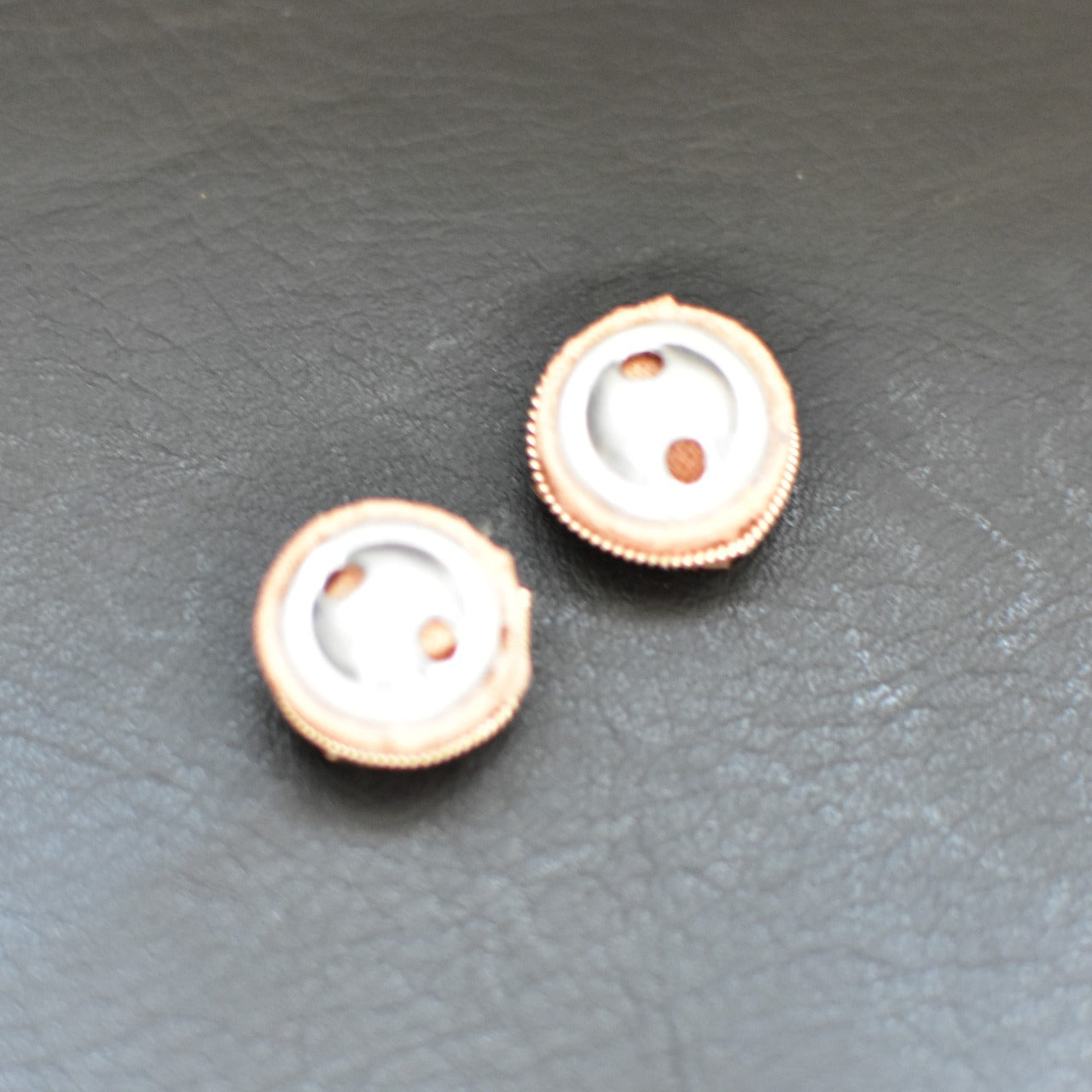 2つセット ビーズボタン インドボタン ピンク 14ミリ