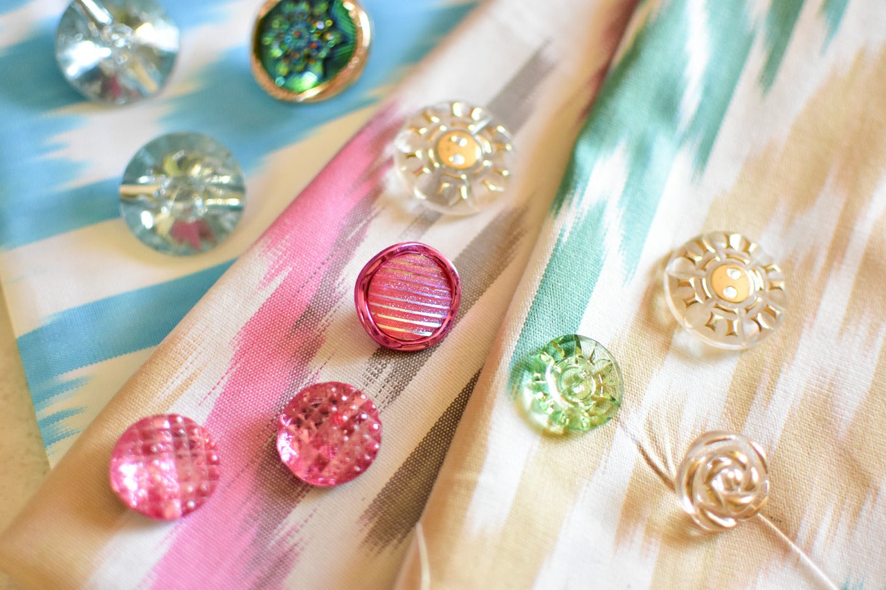 レトロな大きめヴィンテージボタン 2つセット ★ブラック色★