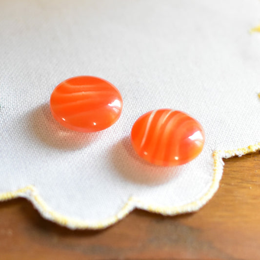 2個セット フランスのヴィンテージボタン ラウンド型 アクリル製