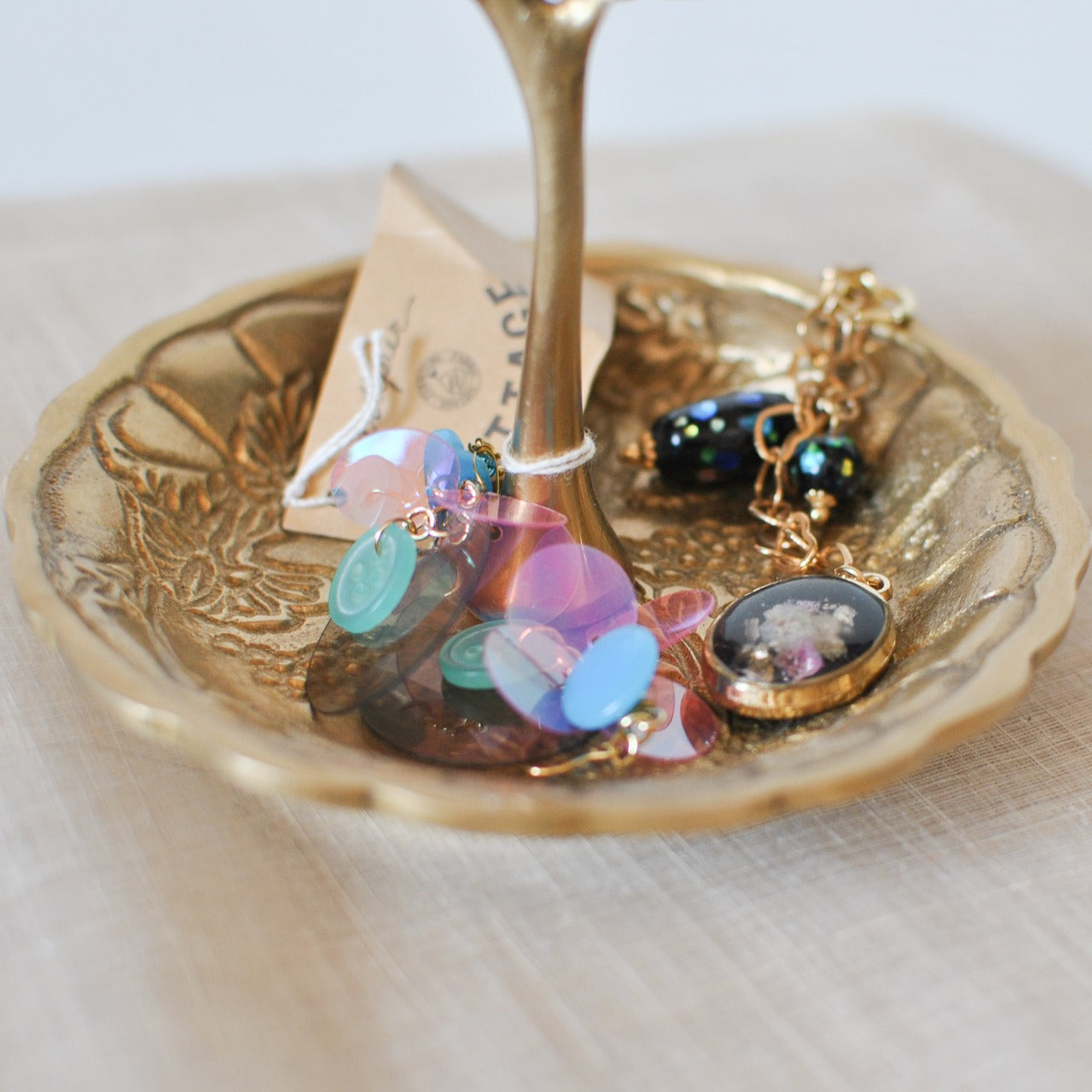 アクセサリースタンド 片付け苦手な方必見とりあえず置くだけでも映える! 真鍮製 インテリア 小物入れ