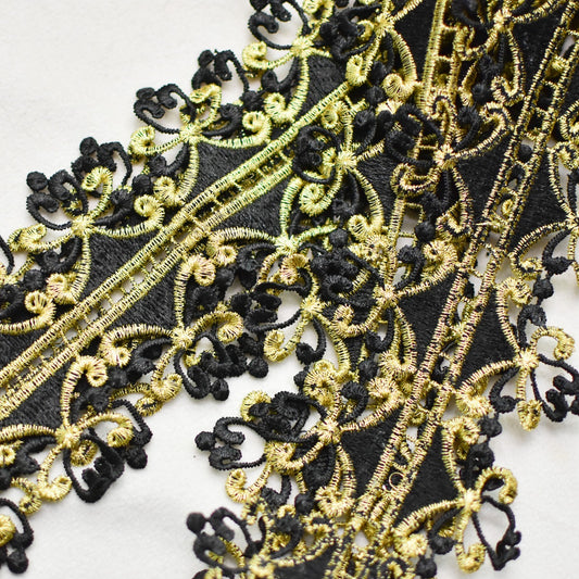 ゴシック&エレガント ブラック×ゴールドの豪華刺繍リボン(1メートル)