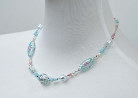 かわいいが好きな方におすすめ!淡いパステル系ネックレス
