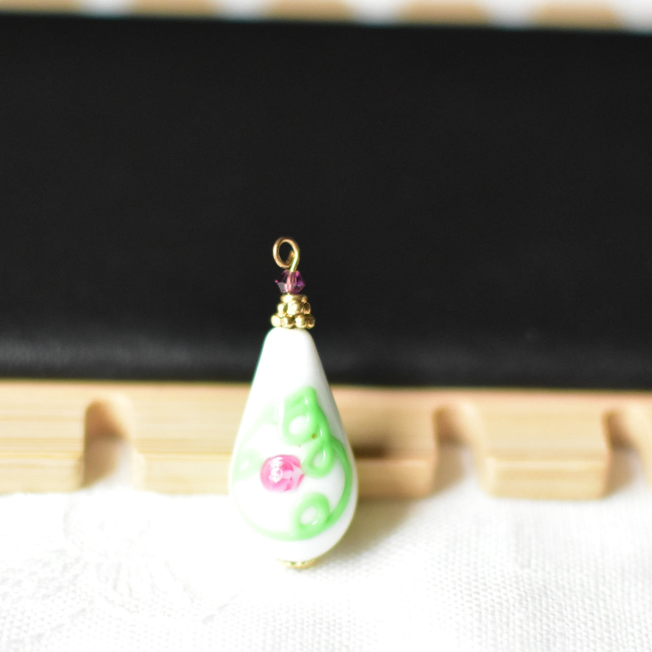 ベネチアンガラスビーズ　しずく型ビーズ　チャーム