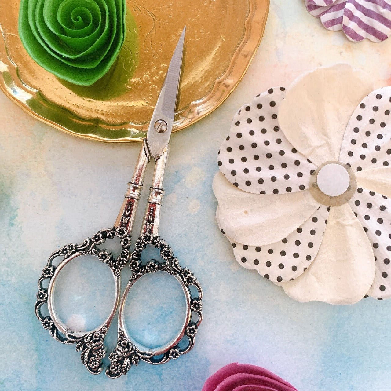 デザインシザー　おしゃれハサミ　花柄　オシャレハサミ アンティーク風ハサミ