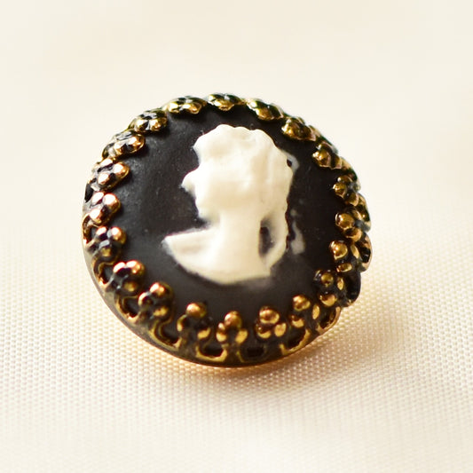 カメオ風カボションボタン　日本製