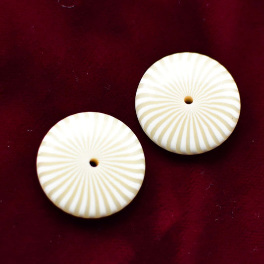 2つセット　チェコボタン　ヴィンテージ　ガラス