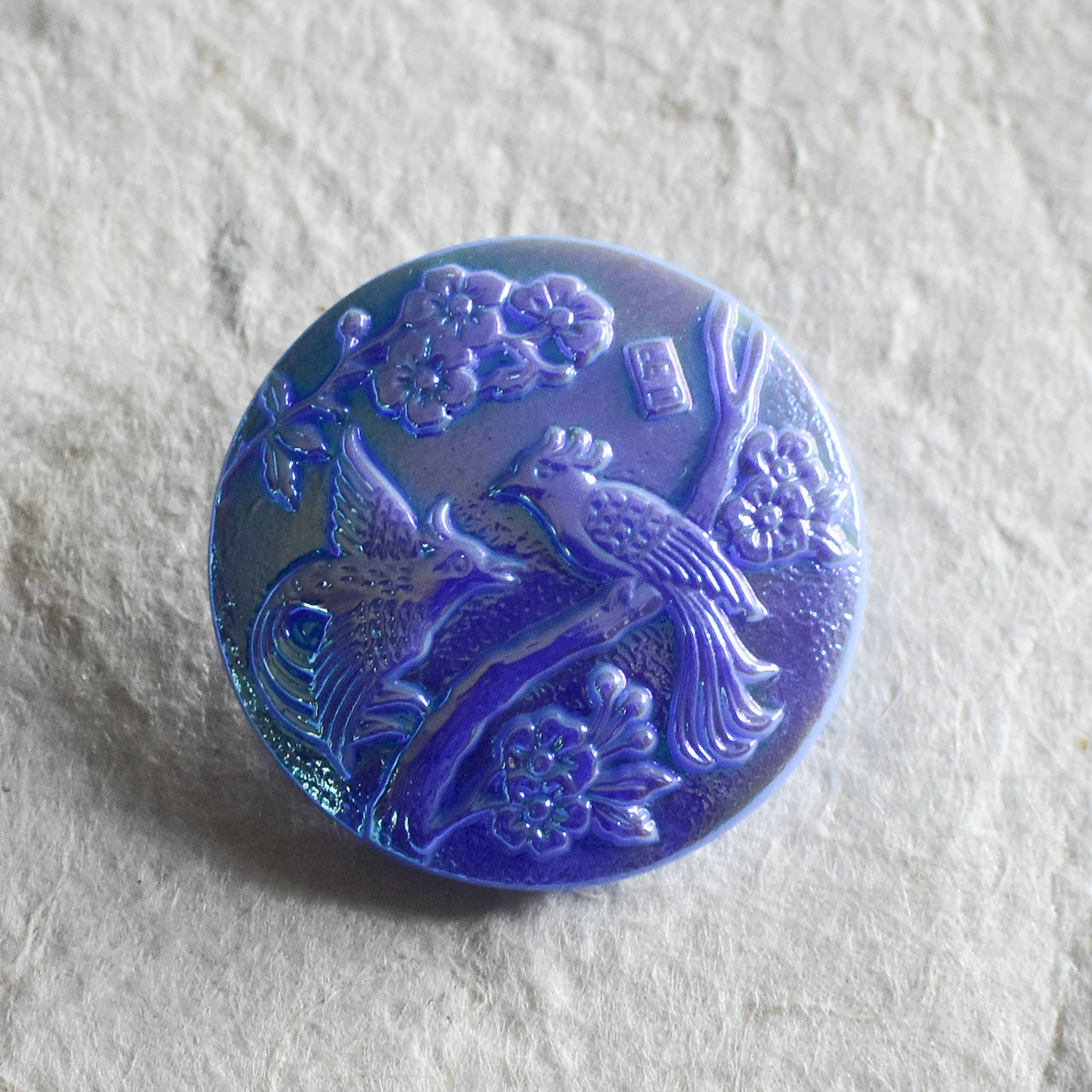 アンティークチェコガラスボタン 鳥　27ミリ　ガラス製　チェコボタン　ブルー