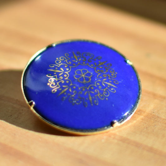 ブルーのブローチ　幾何学模様　青のブローチ　