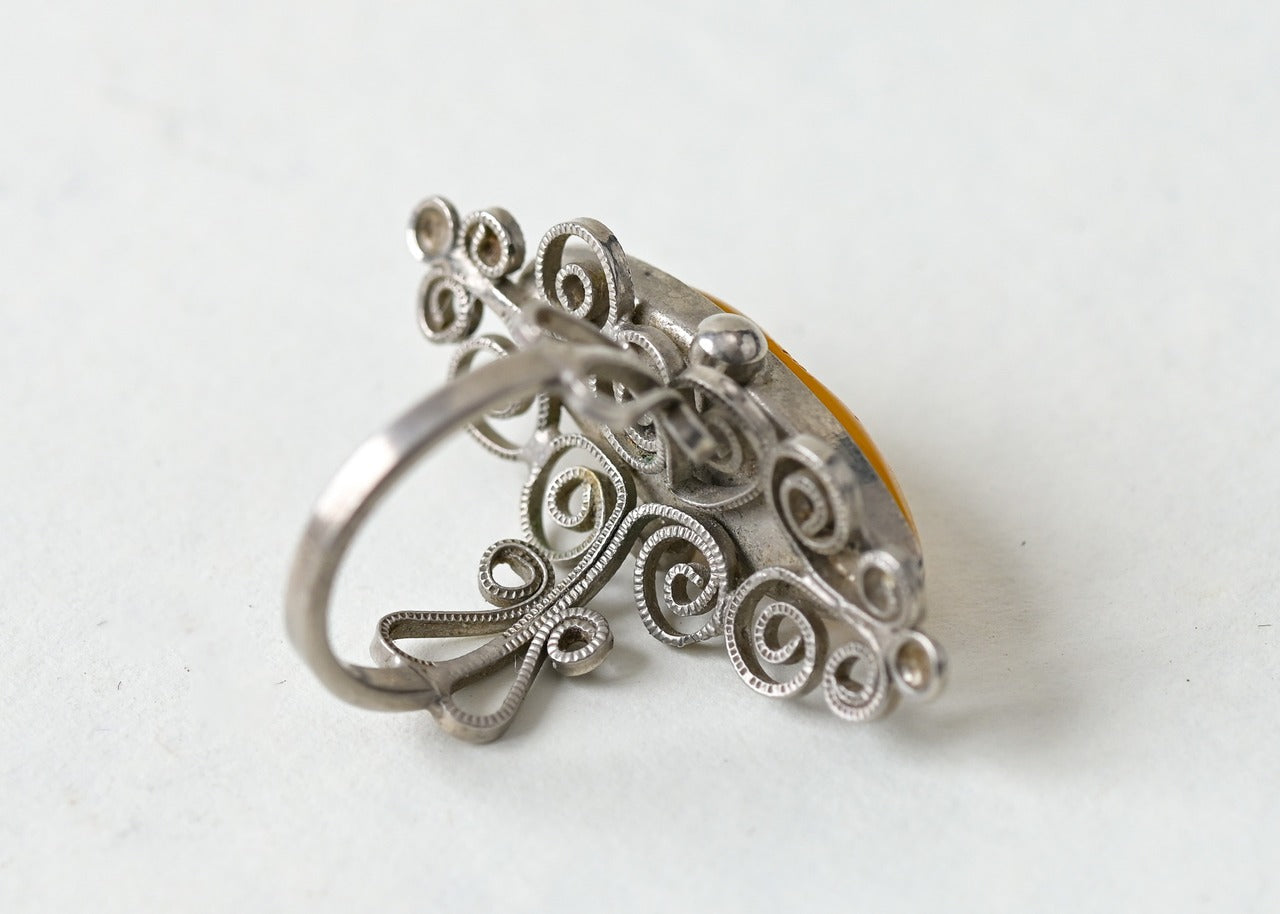 琥珀色のアンティークリング｜フィリグリー装飾×オーバルストーン（11号）