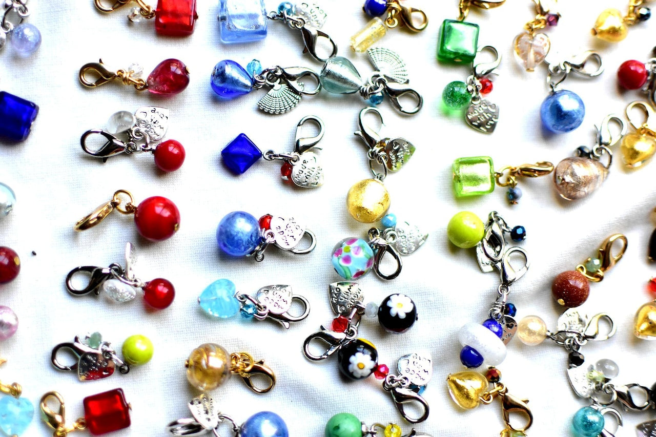 「ヴェネツィアの宝石 - 手のひらに広がる千年の輝き」ベネチアンガラスチャームコレクション