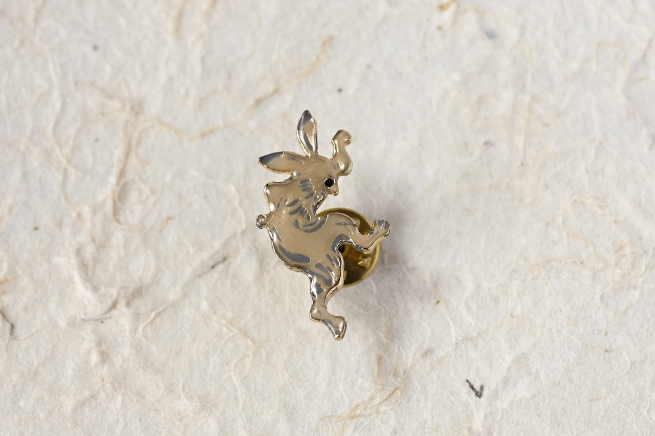 鳥獣戯画のピアス　