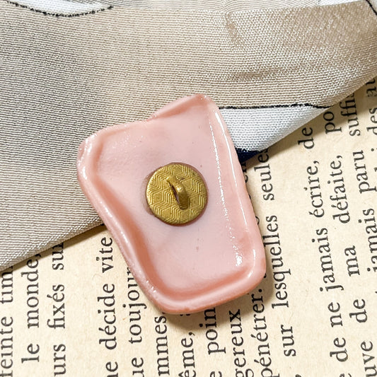 再入荷！27ミリ　チェコガラスボタン レア 猫  おしゃれ ボタン　ピンク 再入荷