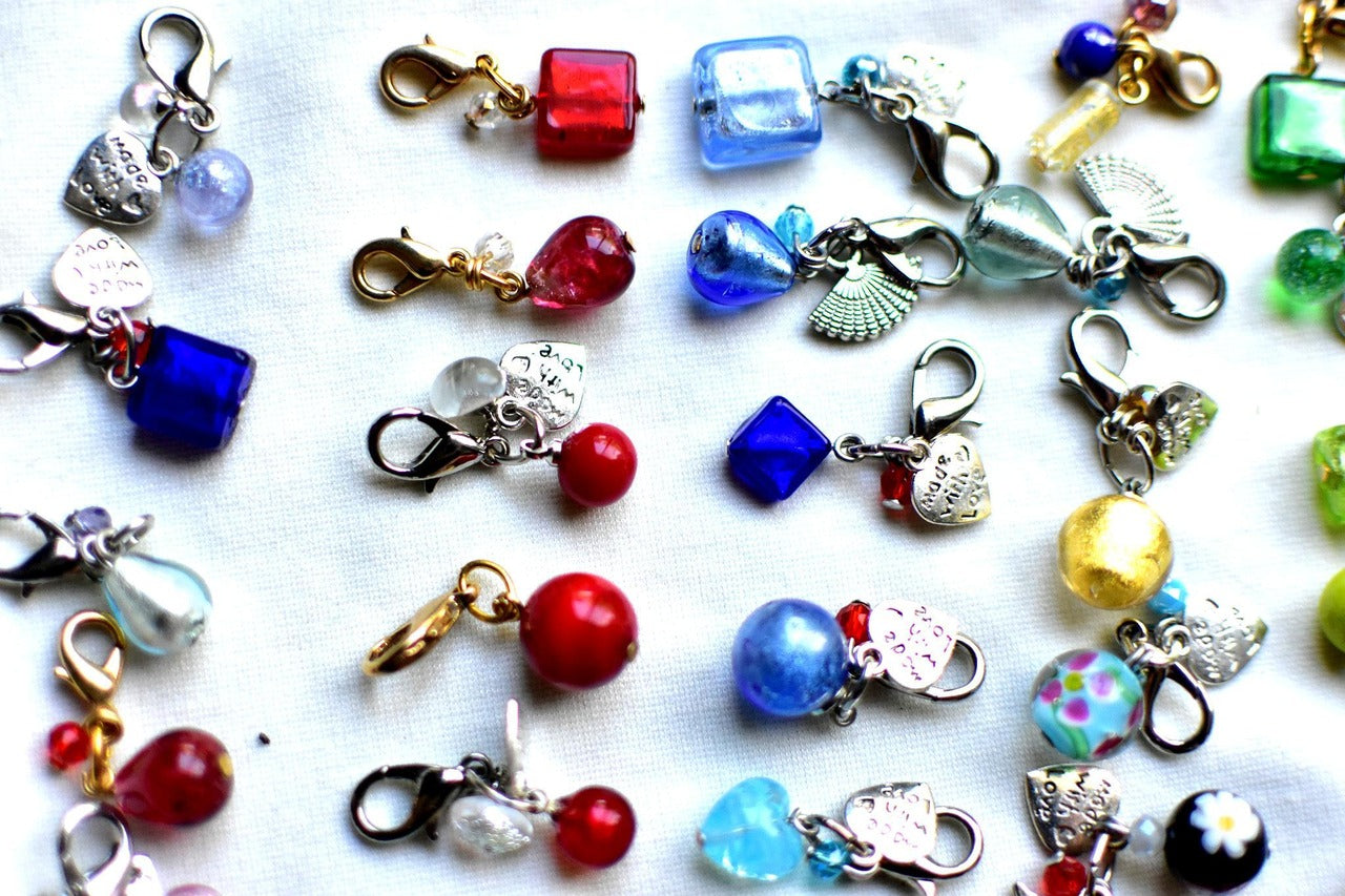 「ヴェネツィアの宝石 - 手のひらに広がる千年の輝き」ベネチアンガラスチャームコレクション