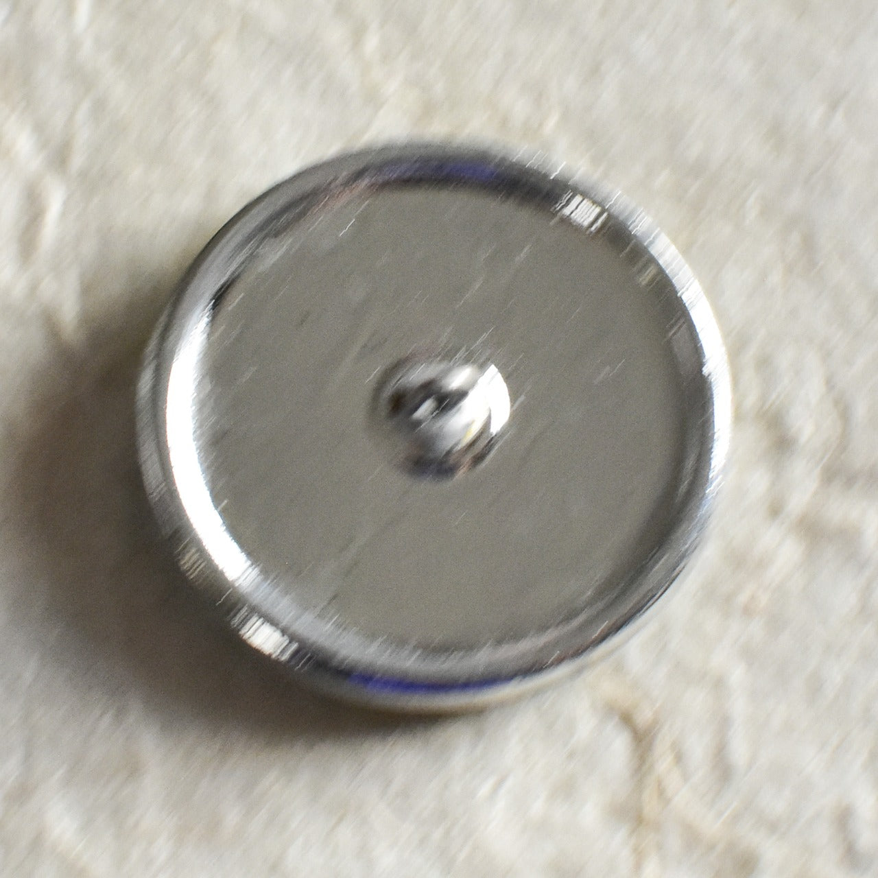 ハンドペイントボタン　32ミリ　チェコボタン