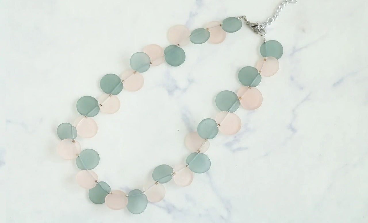ベネチアンガラスネックレス　パステル系