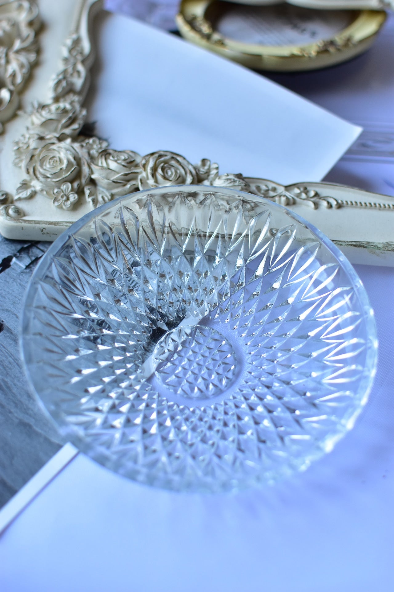 お皿　昭和レトロ　クリア　12.5センチ　高さ21ミリ