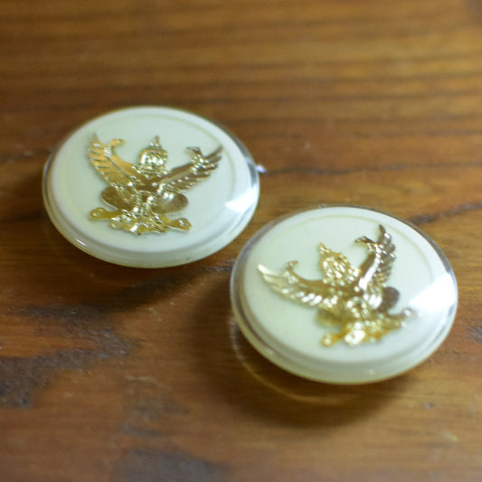 フランスのヴィンテージボタン　ラウンド型　ホワイト　2.2cm