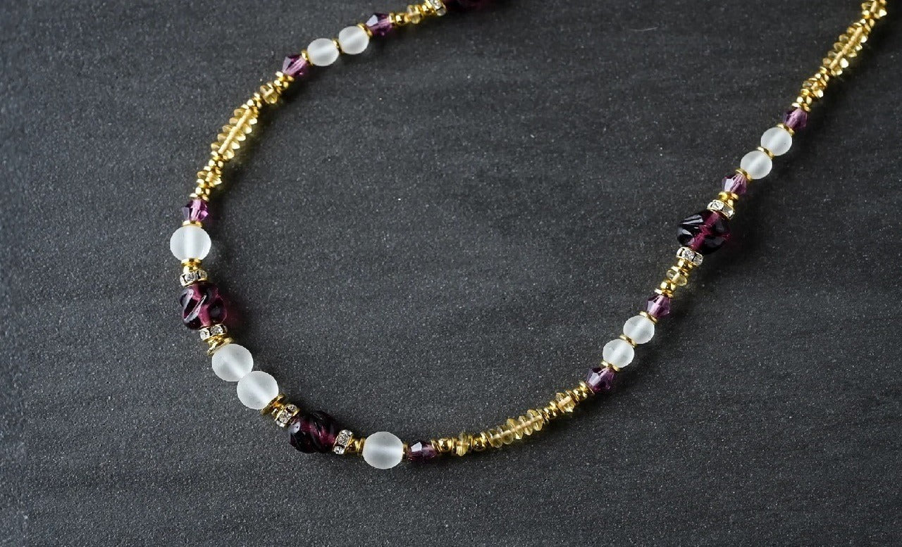 ベネチアンガラスビーズのネックレス　シンプル