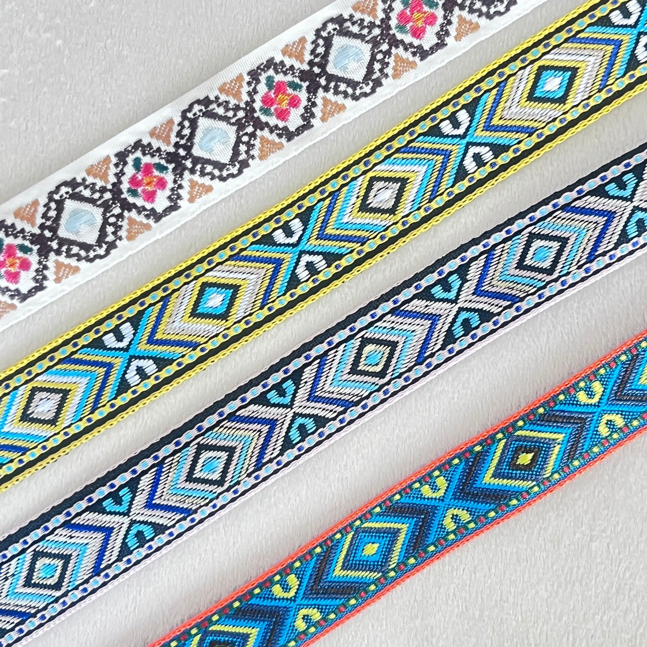 オリエンタルジャカードリボン（全4種・1m単位販売）