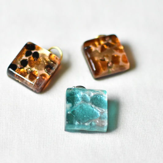 ベネチアンガラス　ペンダントトップ　スクエア