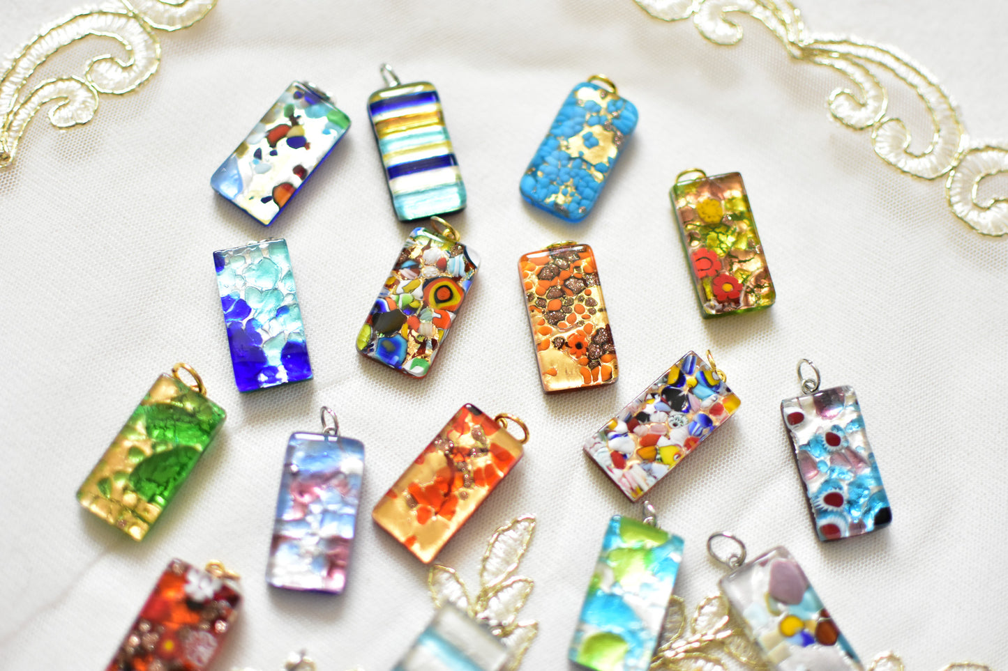 ベネチアンガラス　ペンダントトップ　ガラスペンダント　