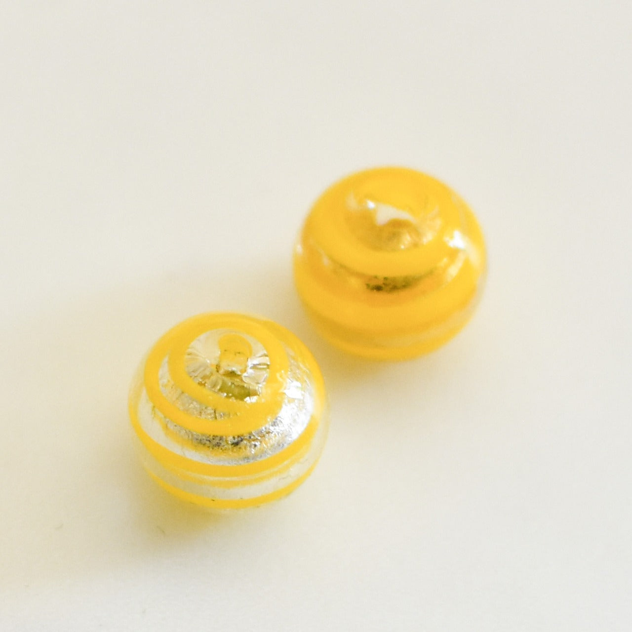 10ミリ　ベネチアンガラスビーズ　フィグリーナ　イエロー