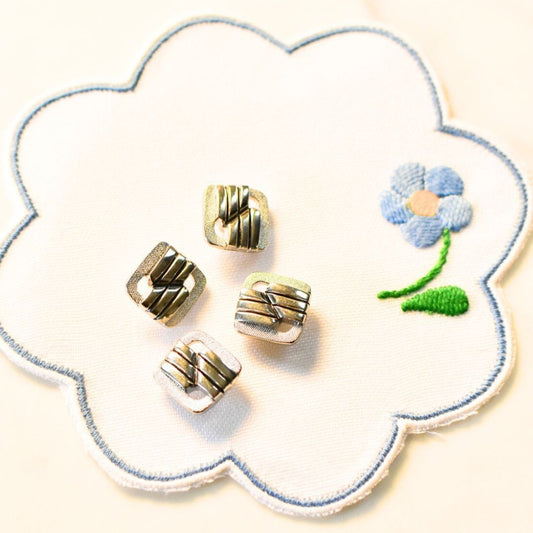 4つセット　13ミリ　ヴィンテージボタン　日本製