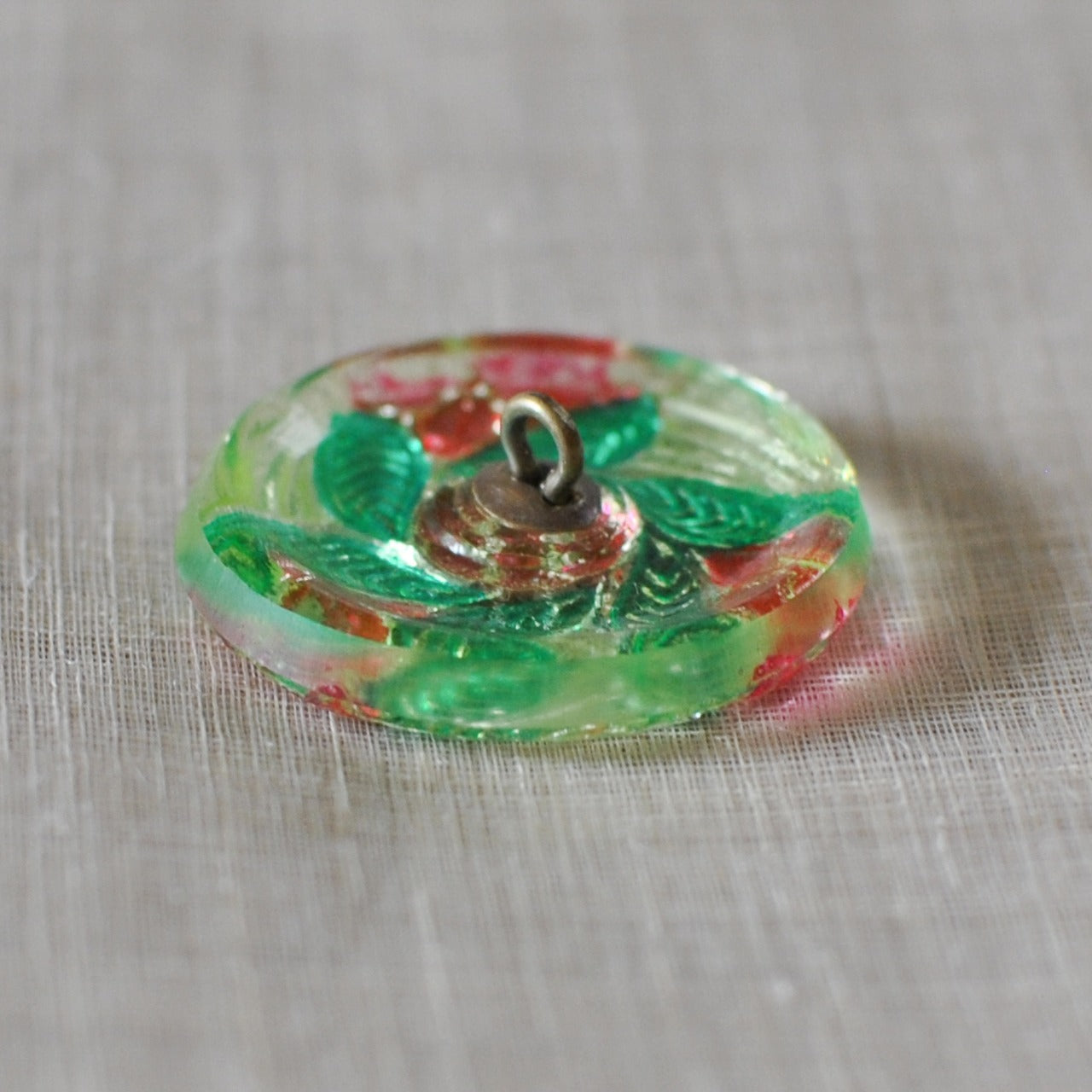 アンティークチェコガラスボタン　27ミリ　おしゃれ　ボタン