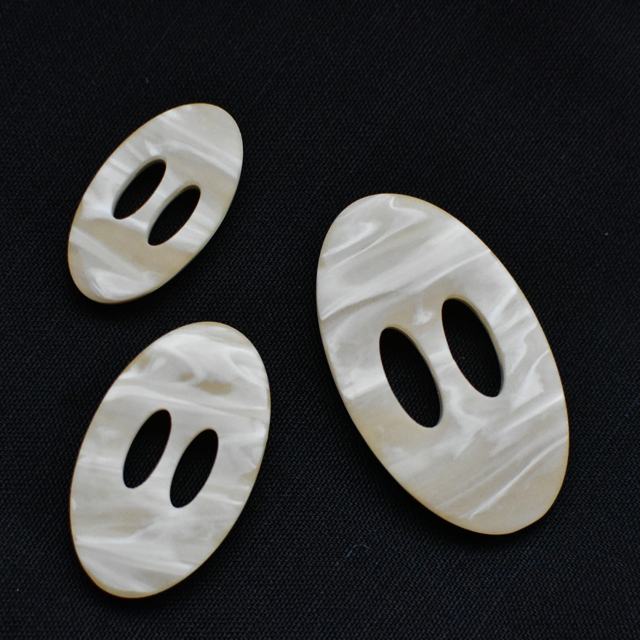 イタリア　アクリルパーツ3つセット　　レア　ヴィンテージ　おすそわけシリーズ　